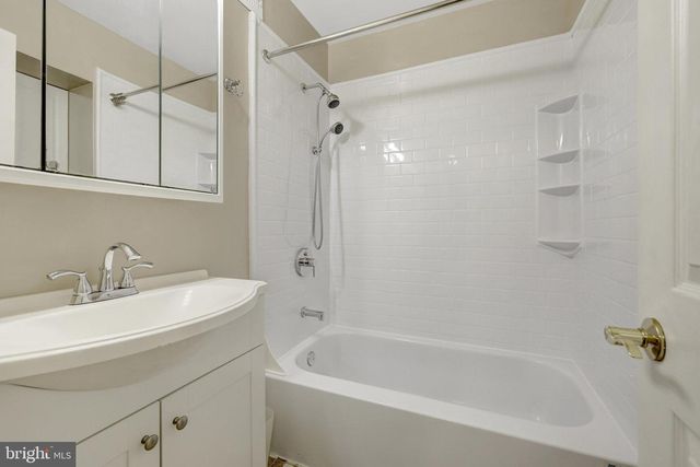 4448 AIRLIE WAY, Annandale, VA 22003