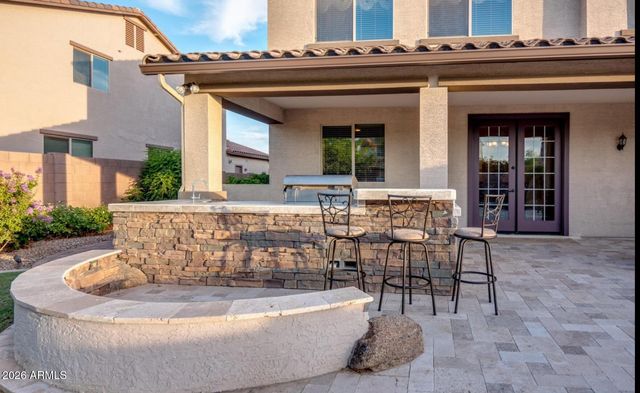 702 W SAN CARLOS Way, Chandler, AZ 85248