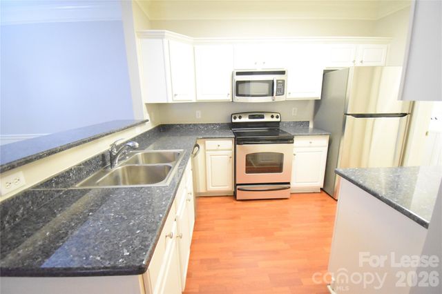 16423 Golden River Lane, Charlotte, NC 28277