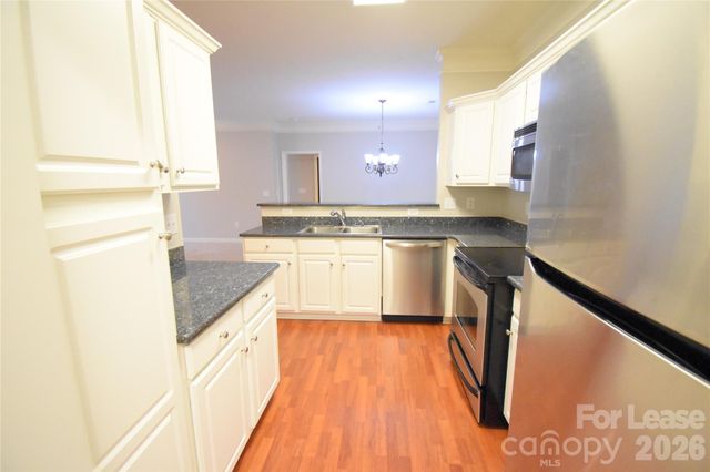 16423 Golden River Lane, Charlotte, NC 28277