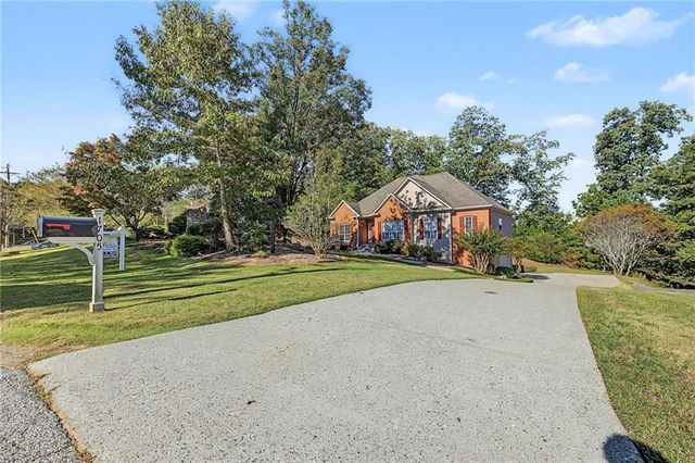 1705 Habersham Marina Road, Cumming, GA 30041