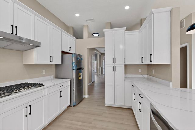 3509 Ronda De Lechusas NW, Albuquerque, NM 87120