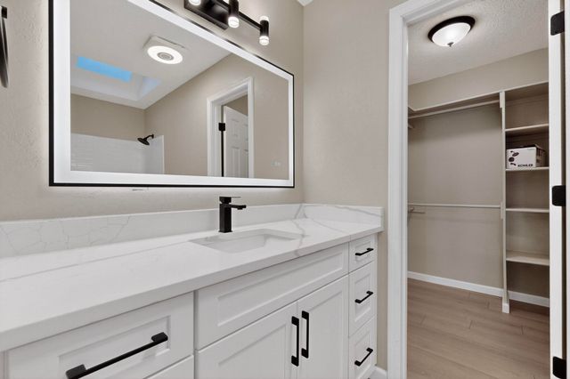 3509 Ronda De Lechusas NW, Albuquerque, NM 87120