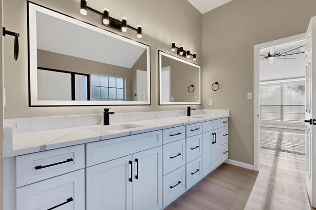 3509 Ronda De Lechusas NW, Albuquerque, NM 87120