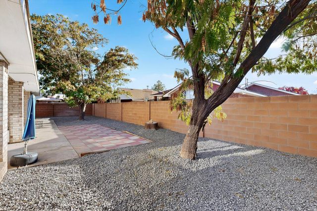 3509 Ronda De Lechusas NW, Albuquerque, NM 87120
