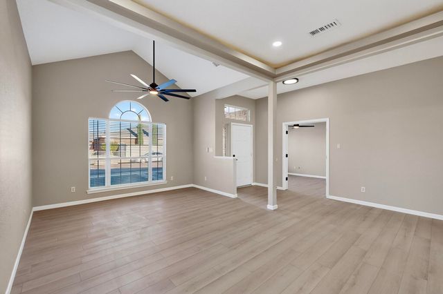 3509 Ronda De Lechusas NW, Albuquerque, NM 87120