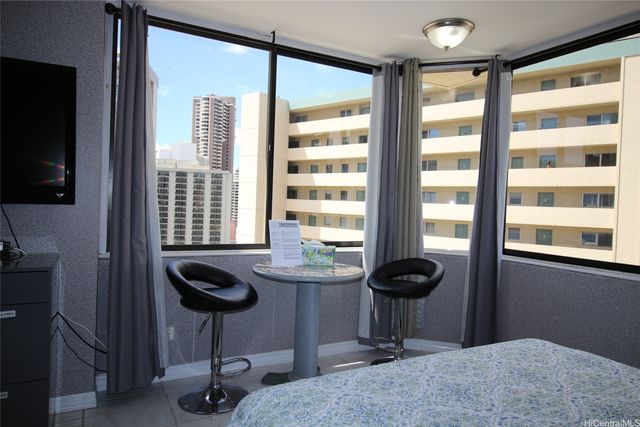 444 Niu Street 1503, Honolulu, HI 96815