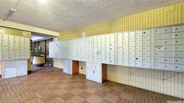 444 Niu Street 1503, Honolulu, HI 96815