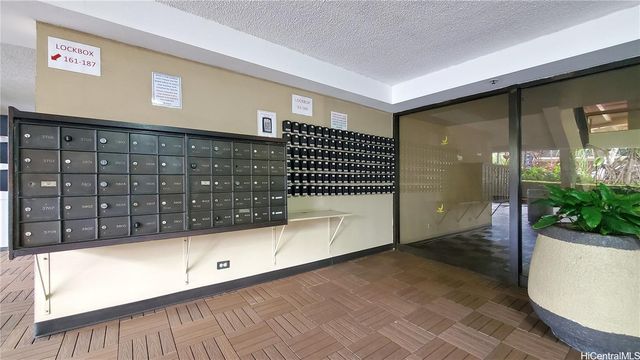 444 Niu Street 1503, Honolulu, HI 96815