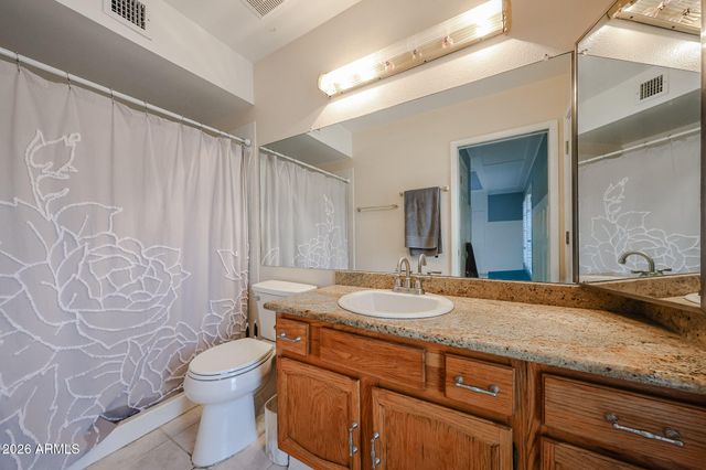 4340 W MICHIGAN Avenue W, Glendale, AZ 85308