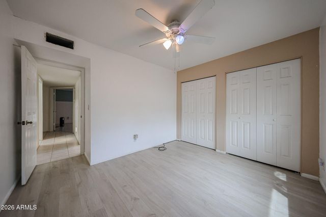 4340 W MICHIGAN Avenue W, Glendale, AZ 85308