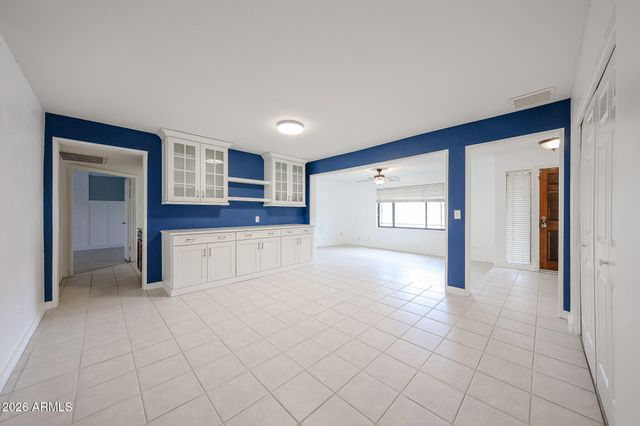 4340 W MICHIGAN Avenue W, Glendale, AZ 85308