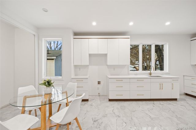 8 Memorial Park Drive 202, Spring Valley, NY 10977