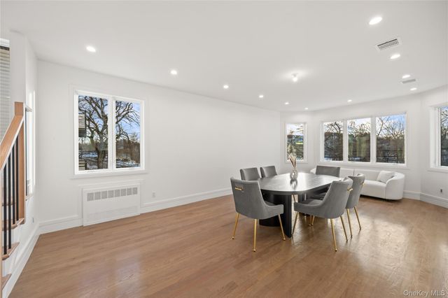 8 Memorial Park Drive 202, Spring Valley, NY 10977