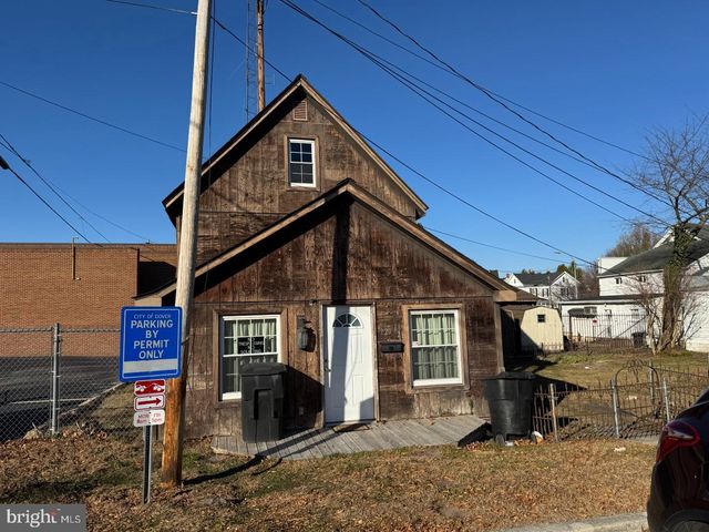 122 S BRADFORD ST, Dover, DE 19904