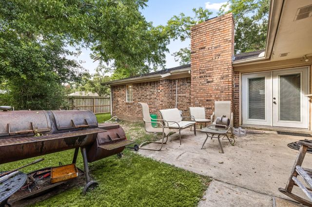 17502 Possums Run Drive, Humble, TX 77396