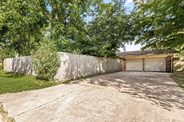 17502 Possums Run Drive, Humble, TX 77396