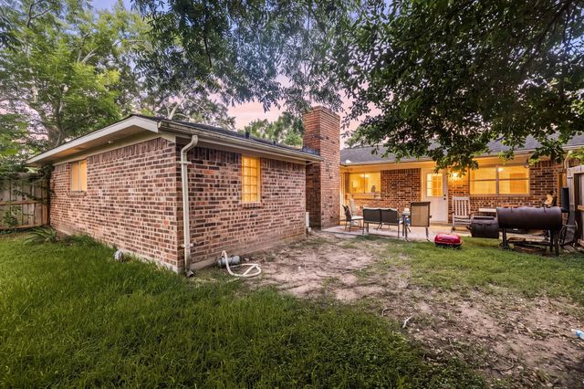 17502 Possums Run Drive, Humble, TX 77396