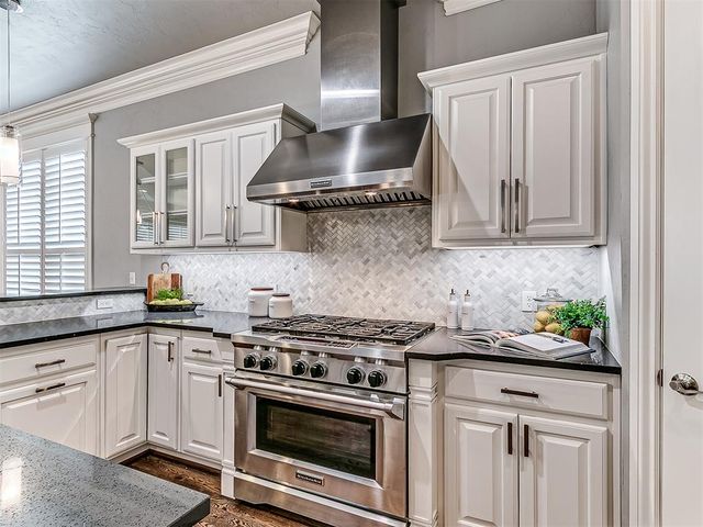 411 NE 1st Terrace, Oklahoma City, OK 73104