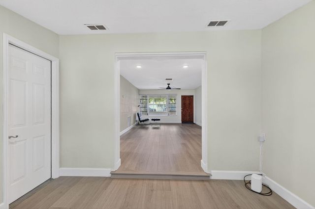 15 NE 17th Avenue, Pompano Beach, FL 33060