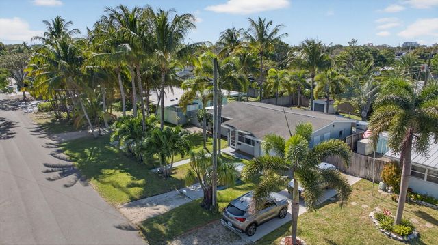 15 NE 17th Avenue, Pompano Beach, FL 33060