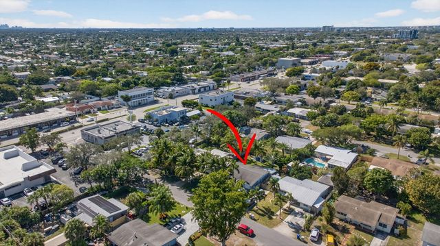 15 NE 17th Avenue, Pompano Beach, FL 33060