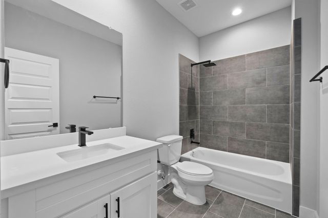 4220 Mckinley Street, Houston, TX 77051