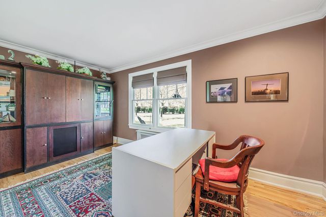 15 Maple Road, Setauket, NY 11733