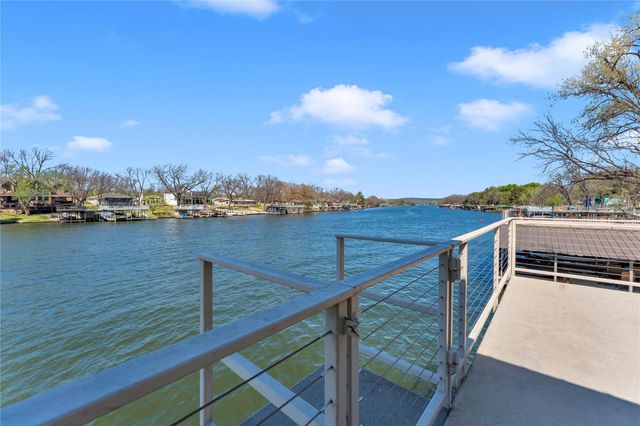 1108 S Lakeside DR, Burnet, TX 78611