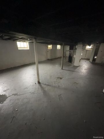 9164 Mendota Street, Detroit, MI 48204