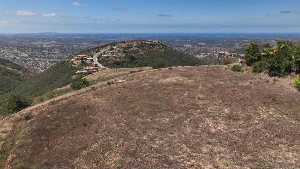 8473 Via Rancho Cielo, Rancho Santa Fe, CA 92067