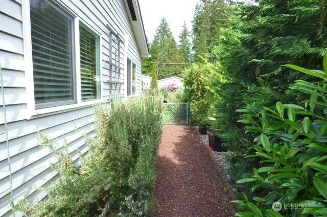 716 Dennis Street SE #48, Tumwater, WA 98501