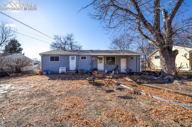 1911 Del Mar Drive, Colorado Springs, CO 80910