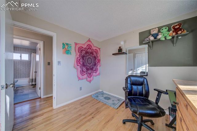 1911 Del Mar Drive, Colorado Springs, CO 80910