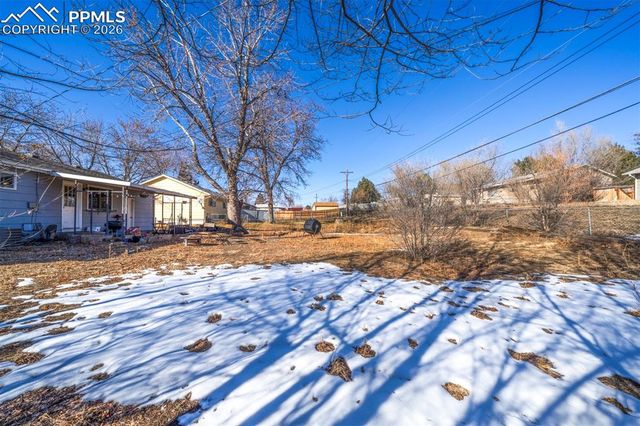 1911 Del Mar Drive, Colorado Springs, CO 80910