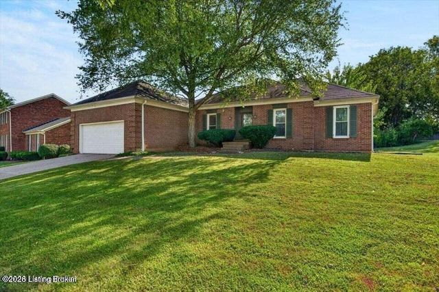105 Beckley Woods Dr, Louisville, KY 40245