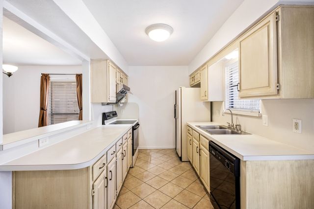 1764 Arledge, Carrollton, TX 75007