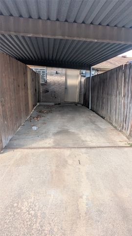 3 E Townhouse Lane 26, Grand Prairie, TX 75052