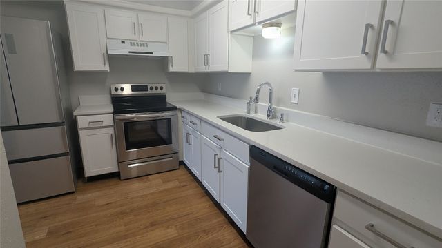 3 E Townhouse Lane 26, Grand Prairie, TX 75052