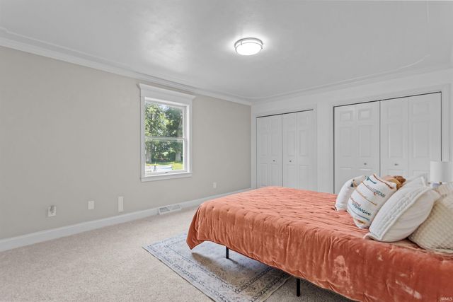 4244 W 100 N, Kokomo, IN 46901