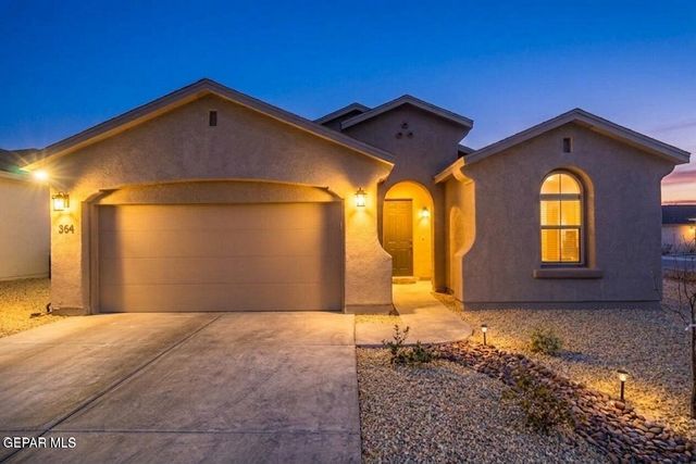 864 Via Glorieta, Sunland Park, NM 88063