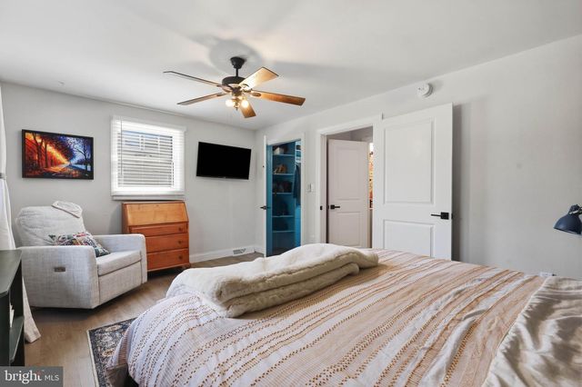 2532 SPECKLED DR, East Petersburg, PA 17520