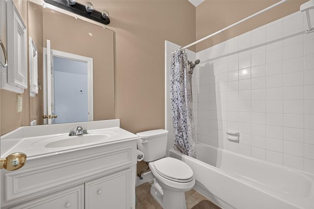 1715 Lake Quitman Drive, Richmond, TX 77406