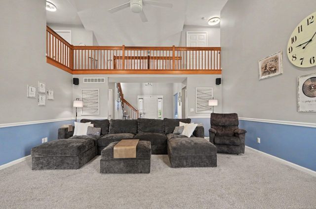 21194 Fairfield Dr Drive, Macomb, MI 48044