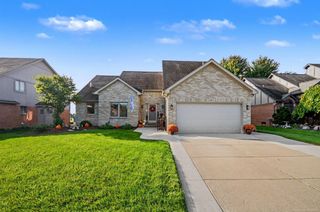 21194 Fairfield Dr Drive, Macomb, MI 48044