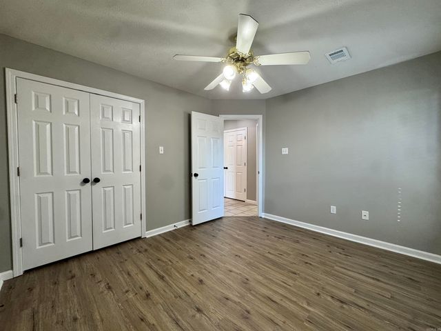 1560 Marlise Drive, Conway, AR 72034