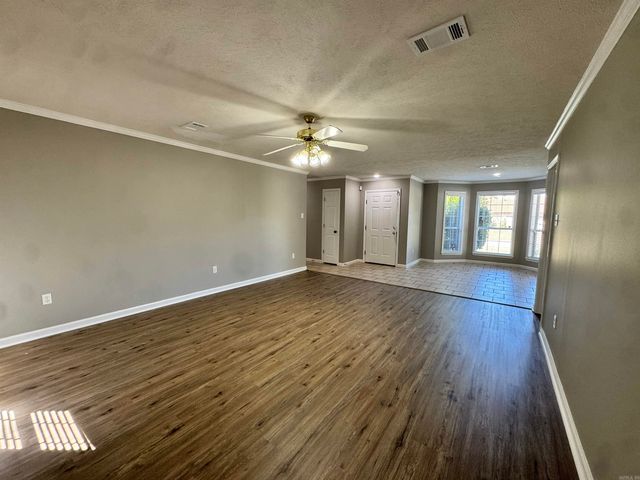1560 Marlise Drive, Conway, AR 72034