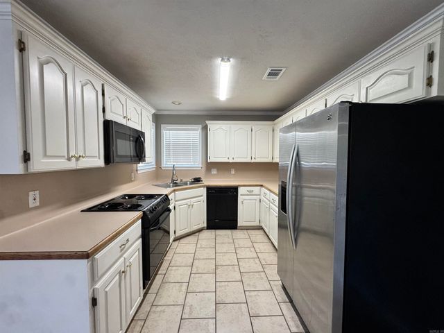 1560 Marlise Drive, Conway, AR 72034