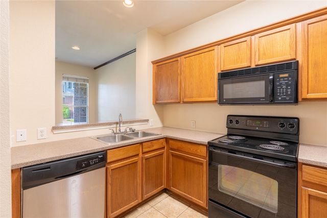 2228 Stonepark Place, Mckinney, TX 75071