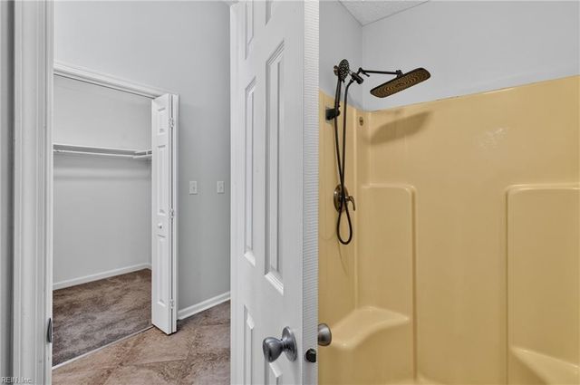 1265 Springwell PL, Newport News, VA 23608